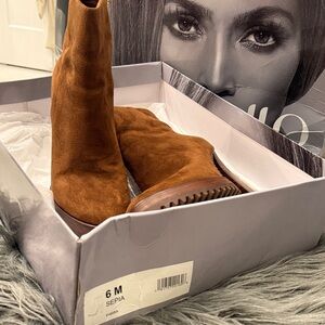 Sepia Suede Women's Knee-High Boots - Size 6M